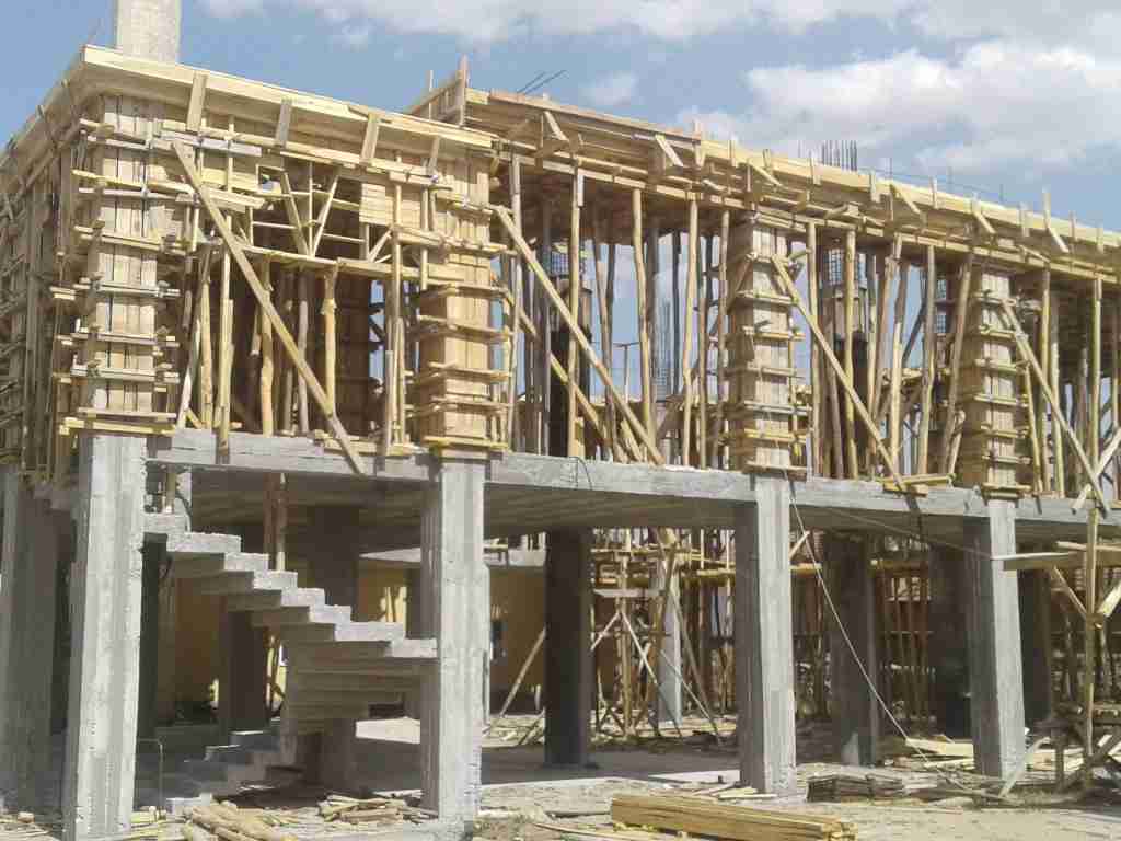 Çivril İnşaat Kalıpçısı